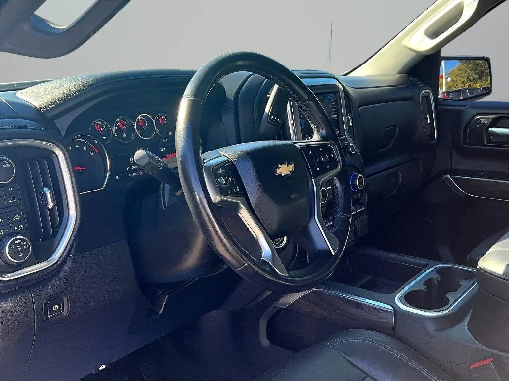 Used 2020 White Chevrolet LTZ image 15