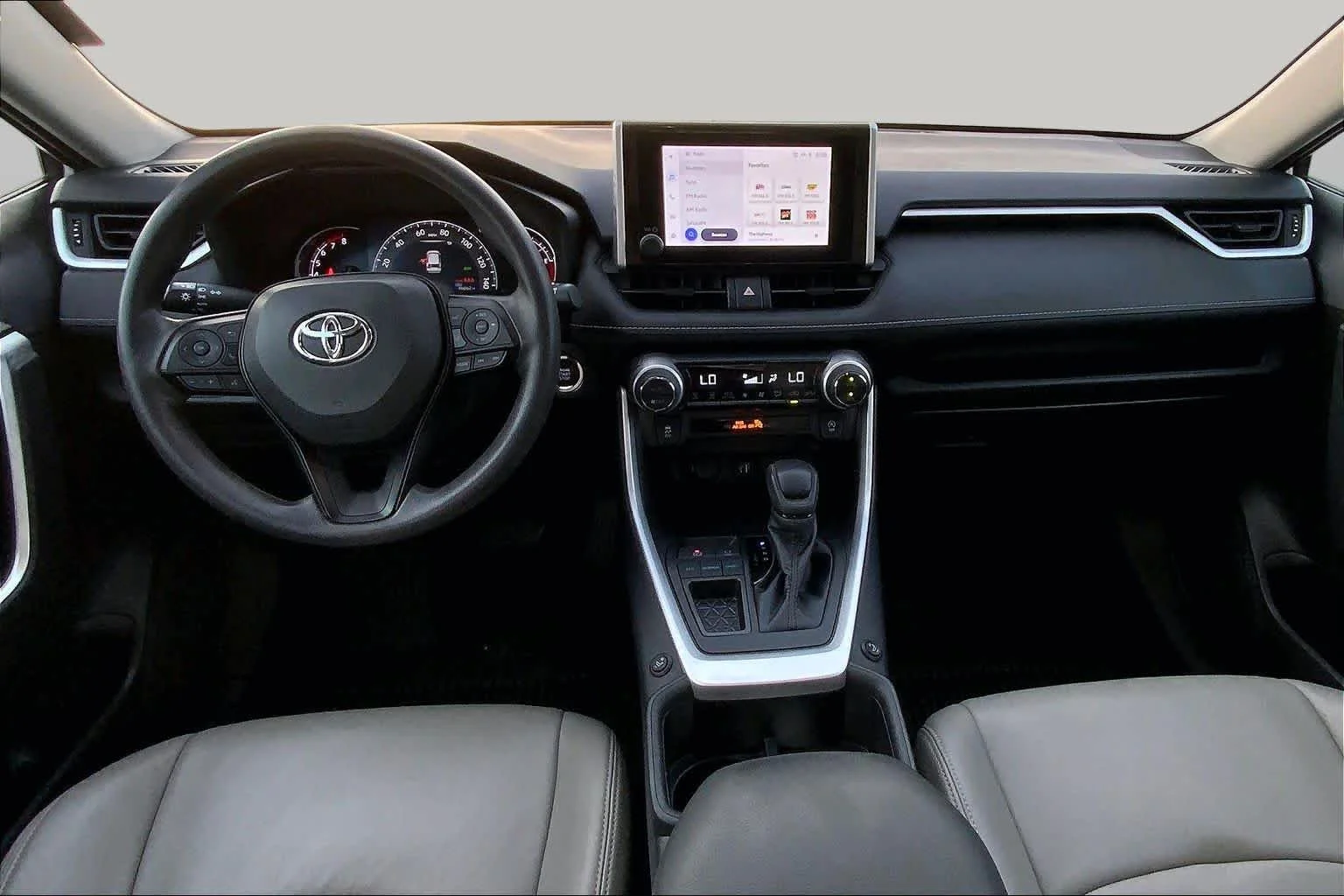 Used 2023 Silver Sky Metallic Toyota XLE image 15