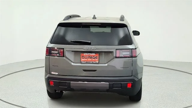 New 2026 Sting-Gray Clear-Coat Exterior Paint Jeep Laredo image 12