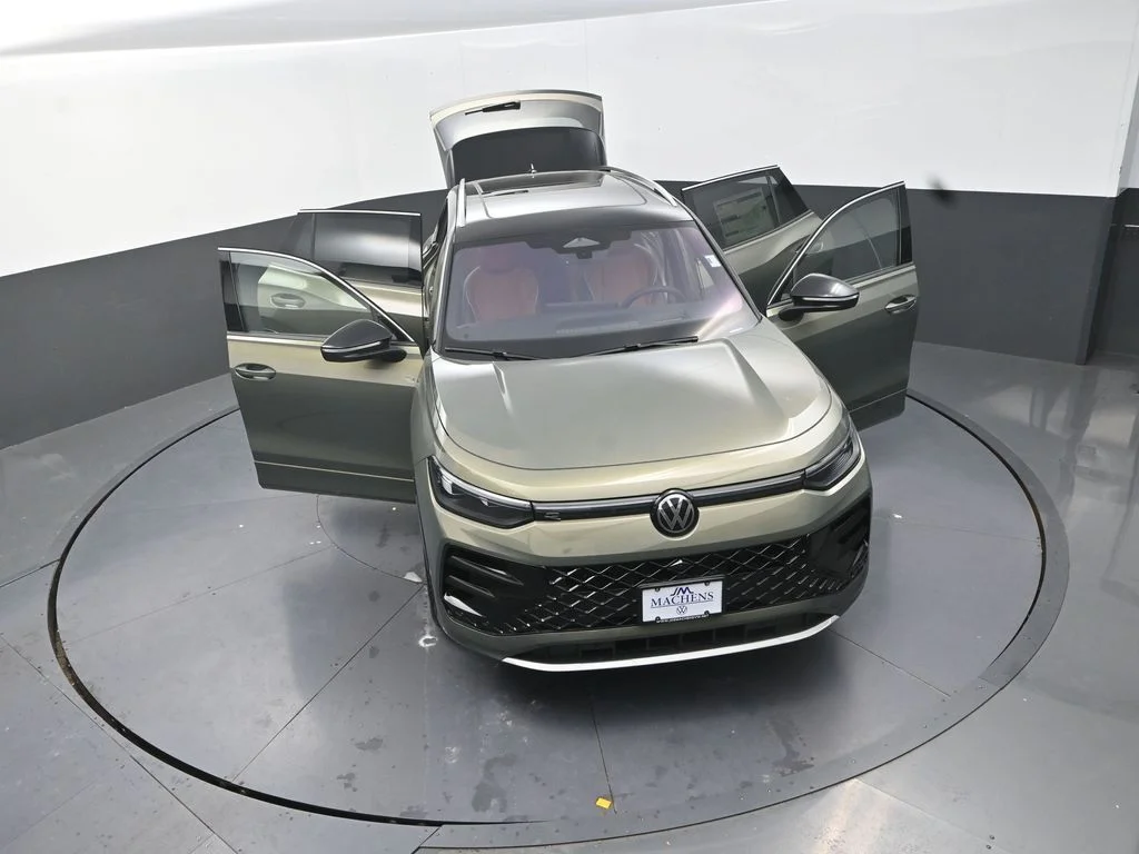 New 2026 Green Volkswagen 2.0T SEL R-Line image 31