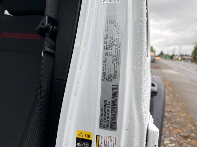 Used 2025 Bright White Clearcoat Jeep Rubicon image 26