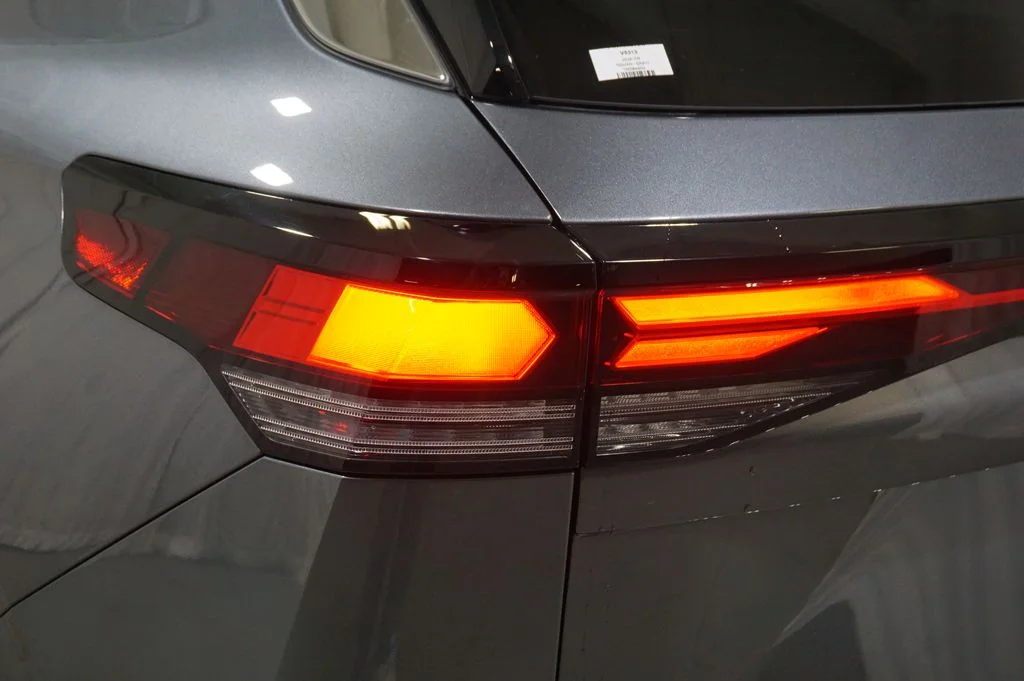 New 2026 Gray Volkswagen 2.0T SE image 31