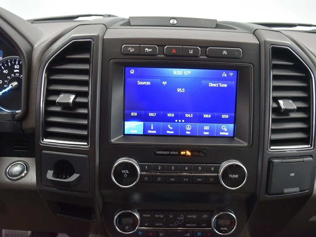 Used 2020 Blue Ford Limited image 12