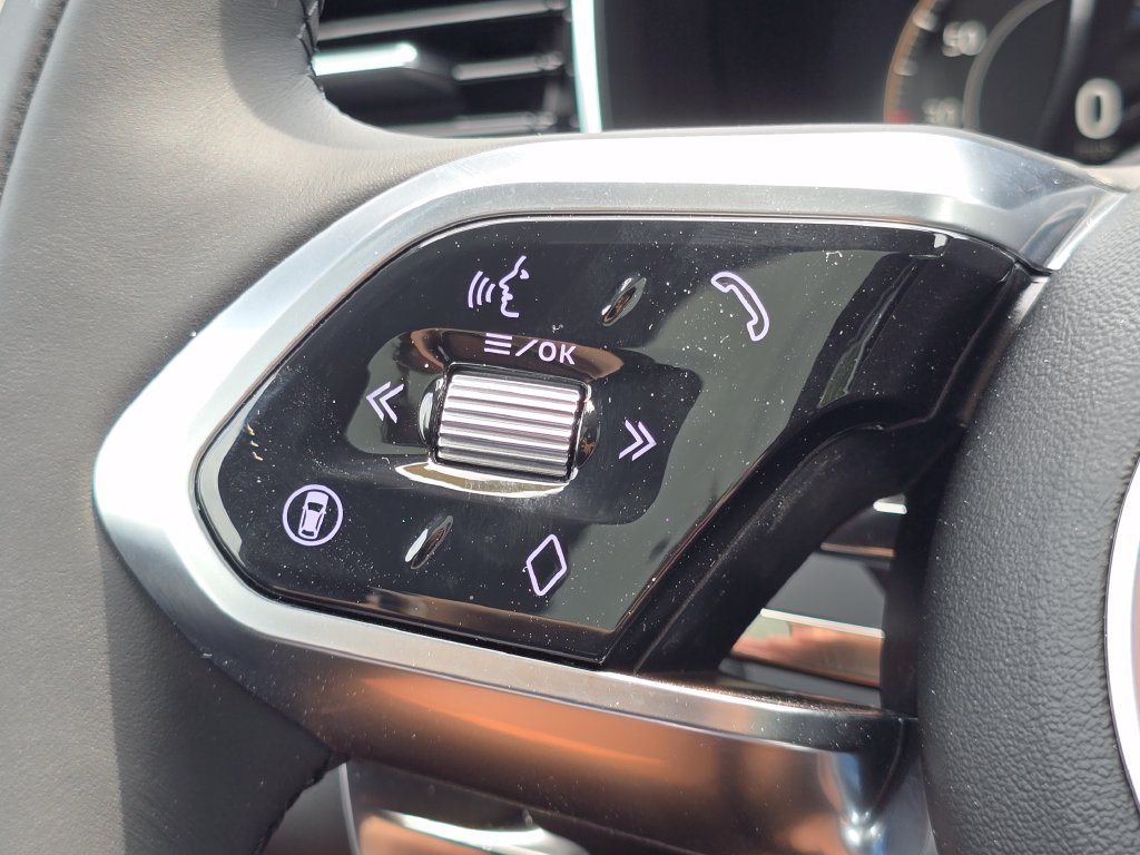 2026 Jaguar F-Pace R-Dynamic S - Photo 16