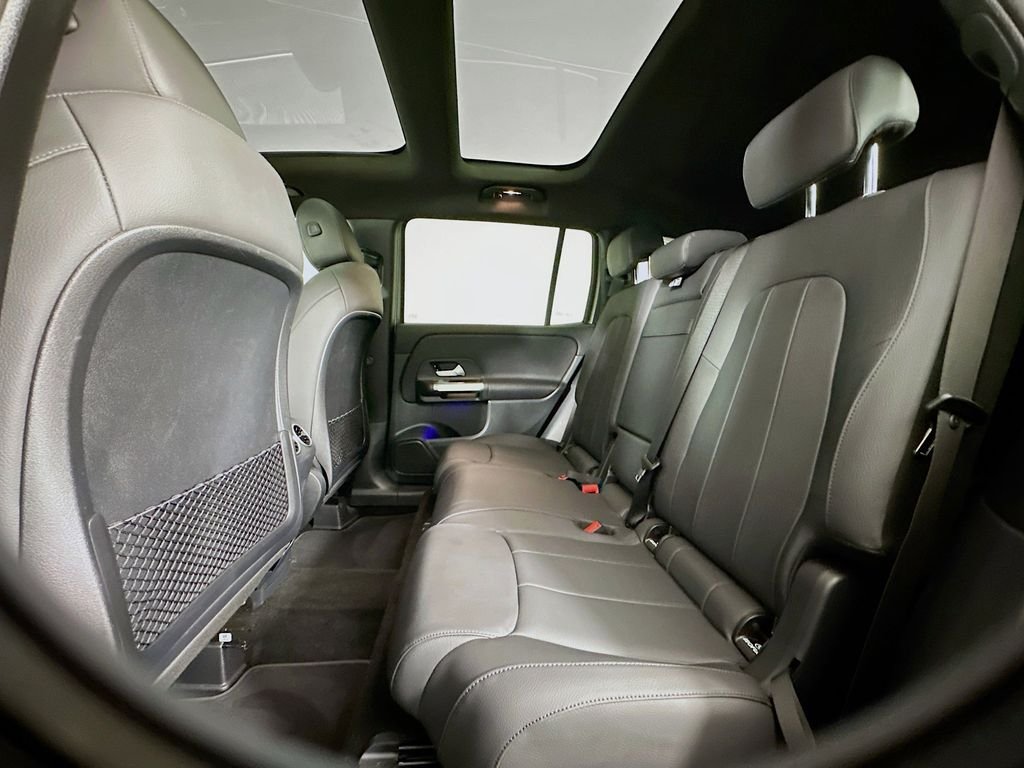 Used 2026 Gray Mercedes-Benz GLB 250 image 23