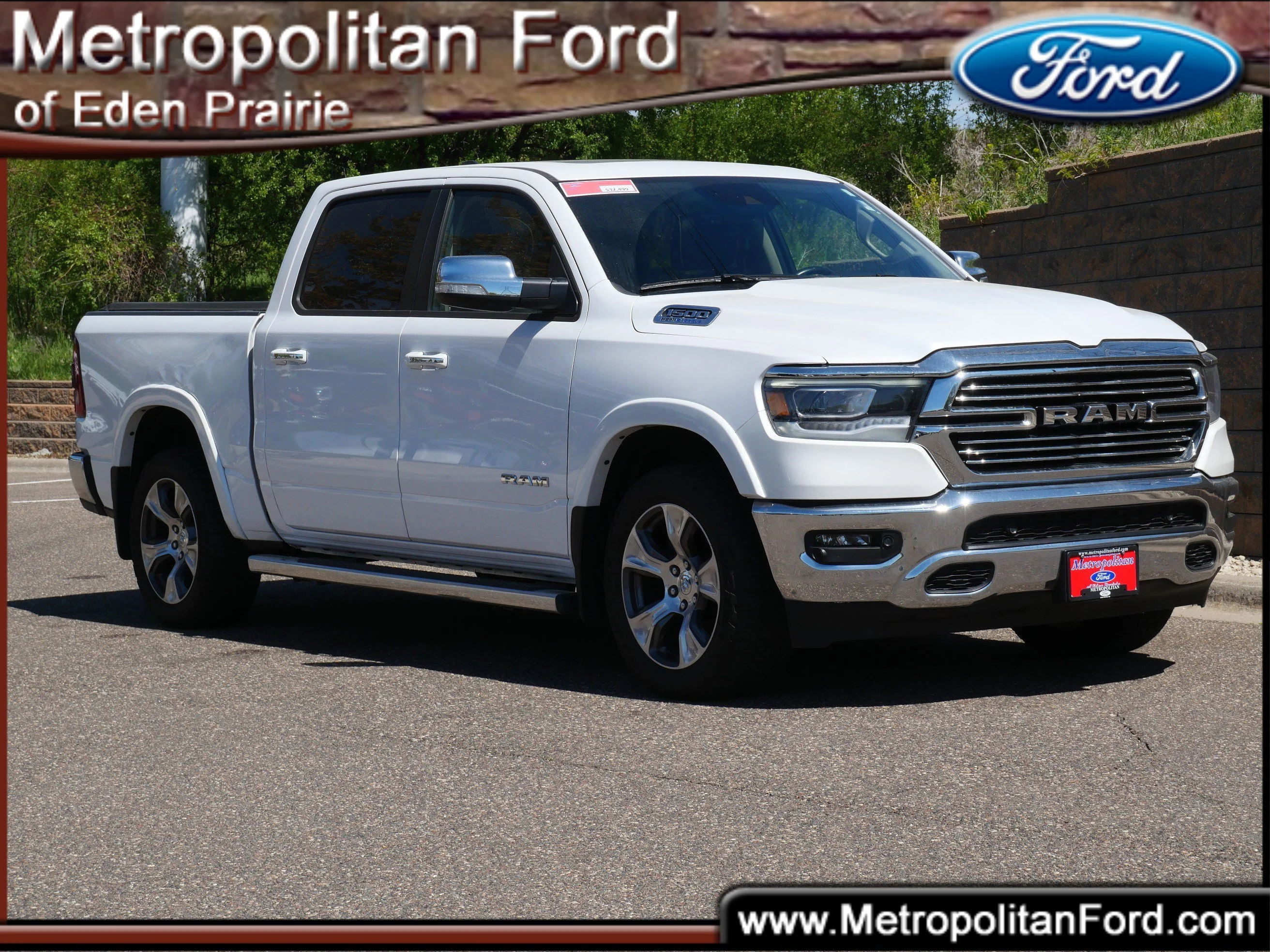 2021 RAM 1500 Laramie 4x4 Crew Cab 5'7's photo