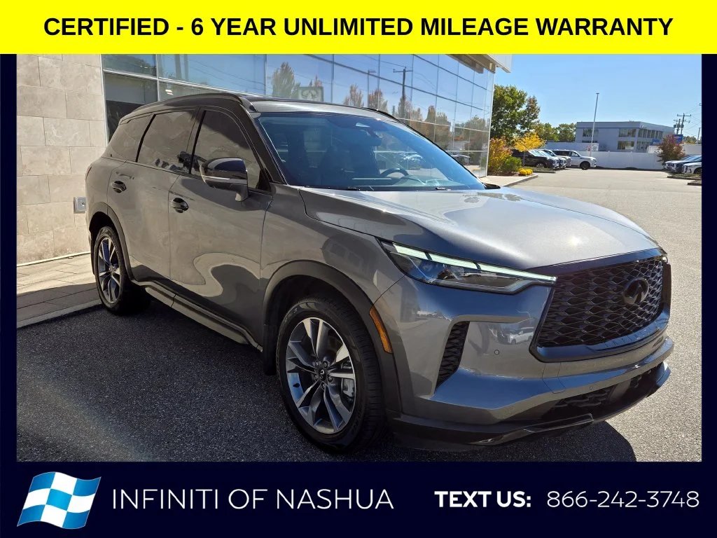 Certified Used 2024 Gray INFINITI LUXE image 17