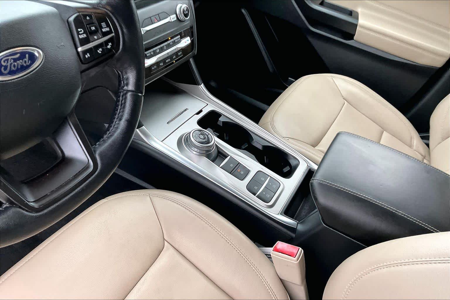 Used 2020 Star White Metallic Tri-Coat Ford XLT image 17