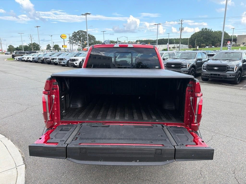 Certified Used 2025 Rapid Red Metallic Tinted Clearcoat Ford King Ranch image 18