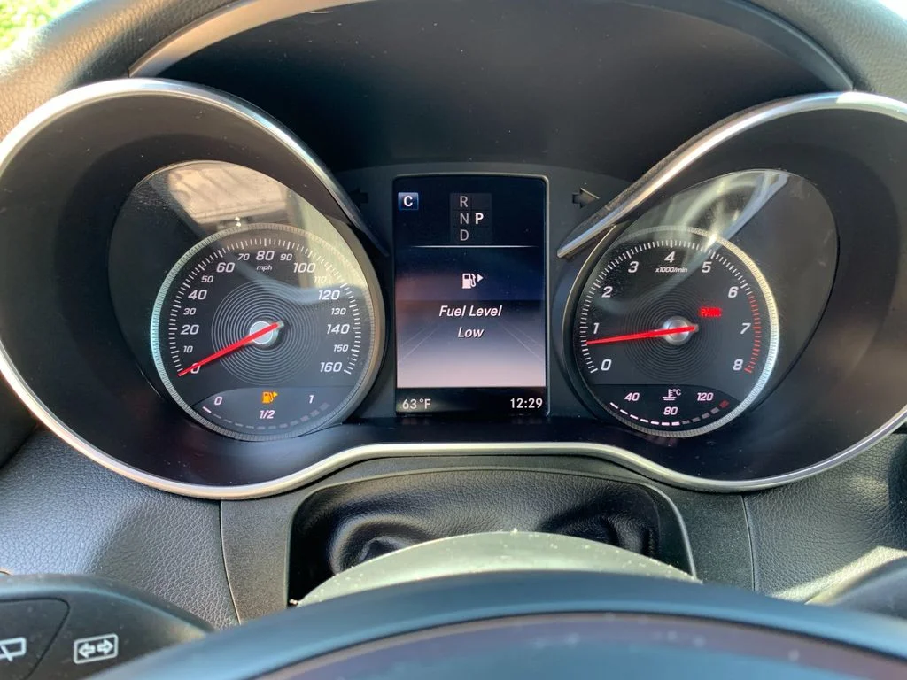 Used 2017 Gray Mercedes-Benz GLC 300 image 31