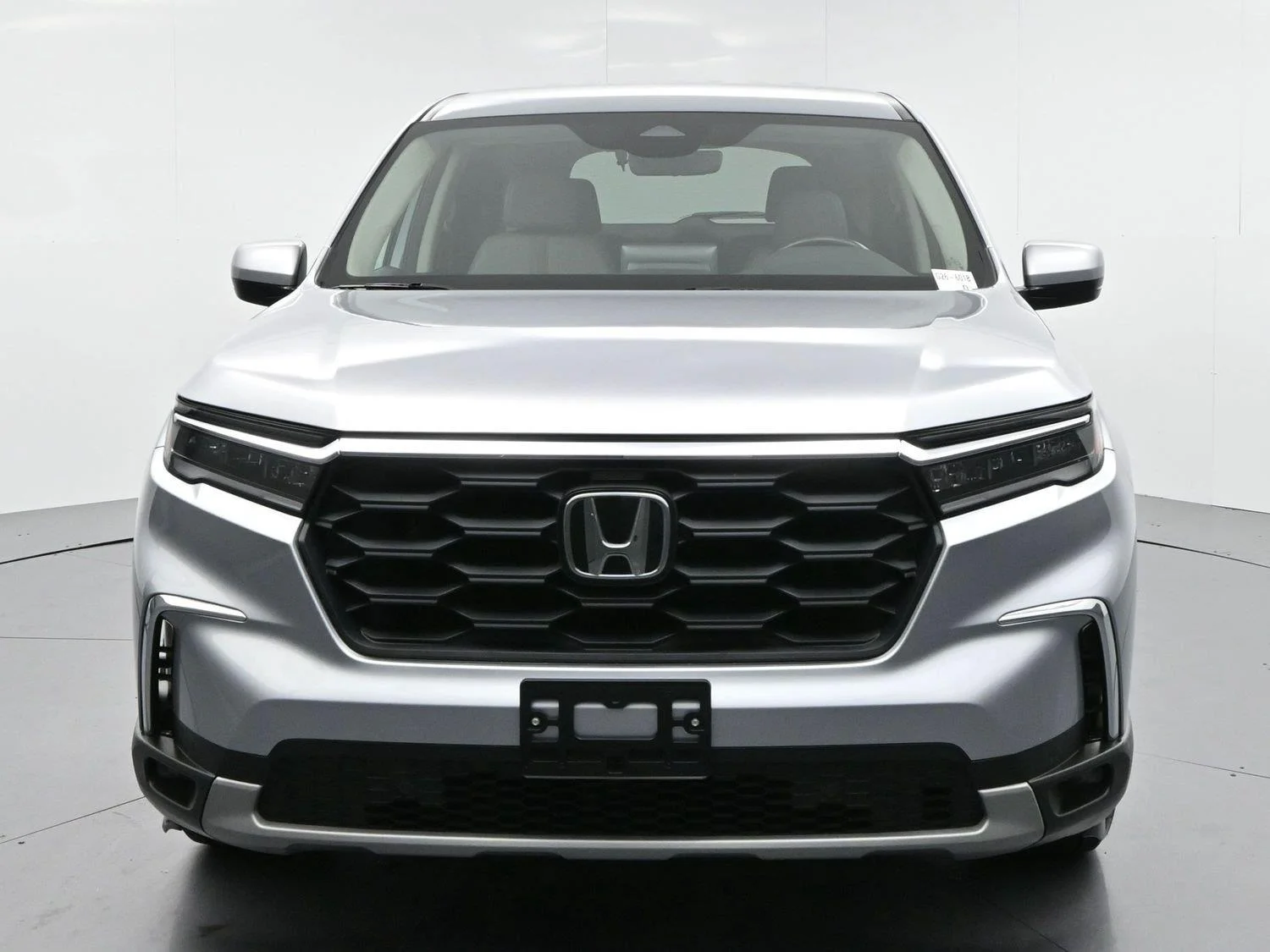 Used 2024 Lunar Silver Metallic Honda EX-L 7 Passenger image 3