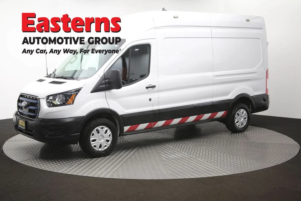 Used 2022 White Ford Base image 54