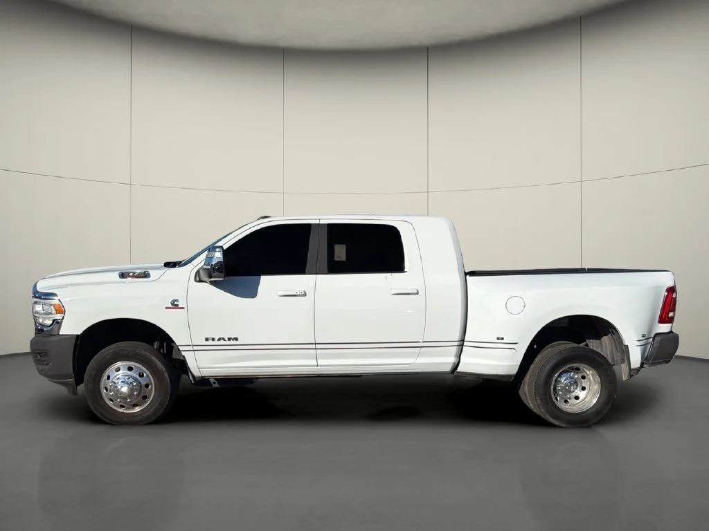 Used 2024 White Ram Laramie image 4
