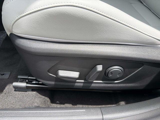 New 2026 Black Hyundai Limited image 10