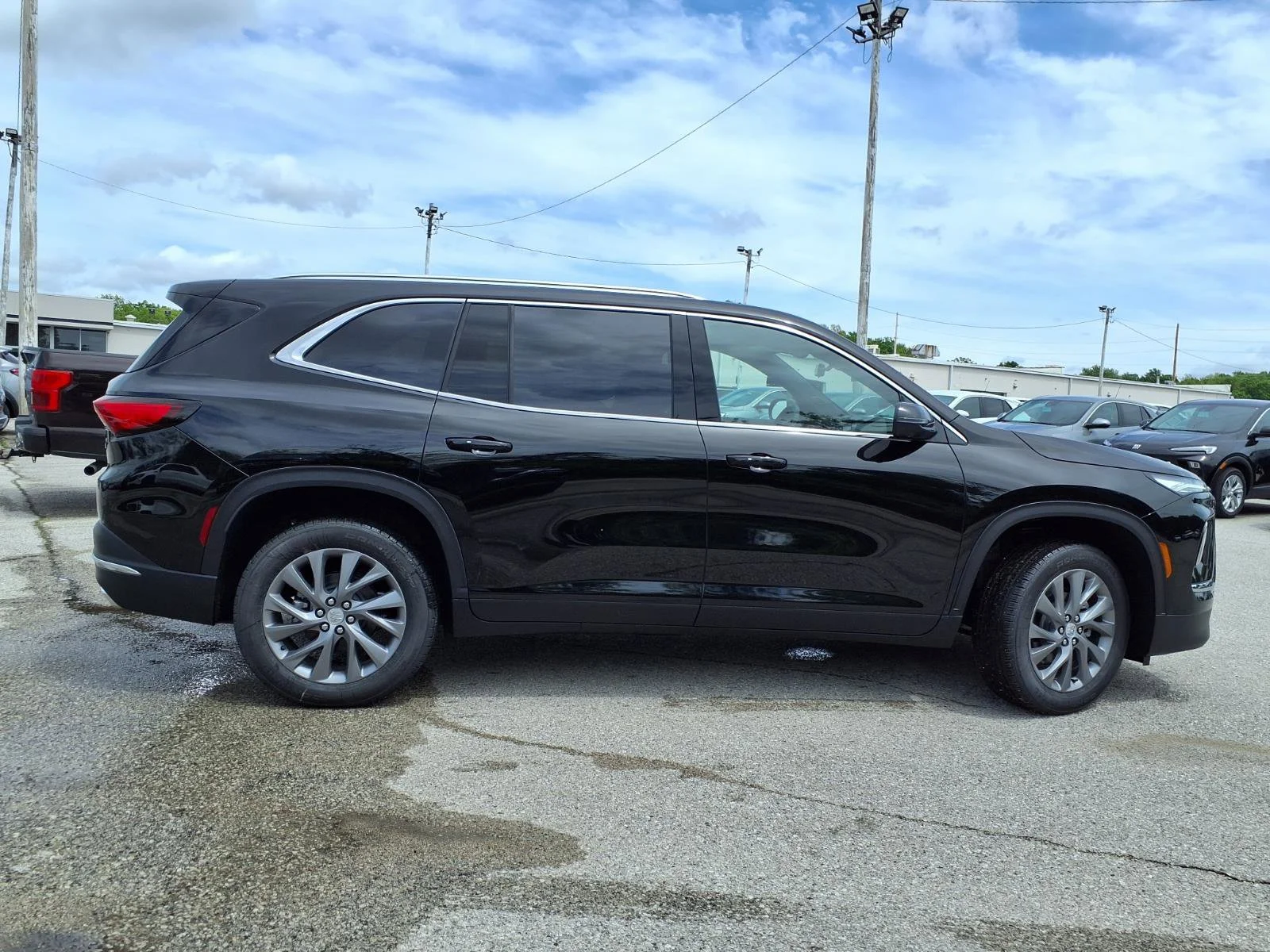 New 2026 Ebony Twilight Metallic Buick Preferred image 27