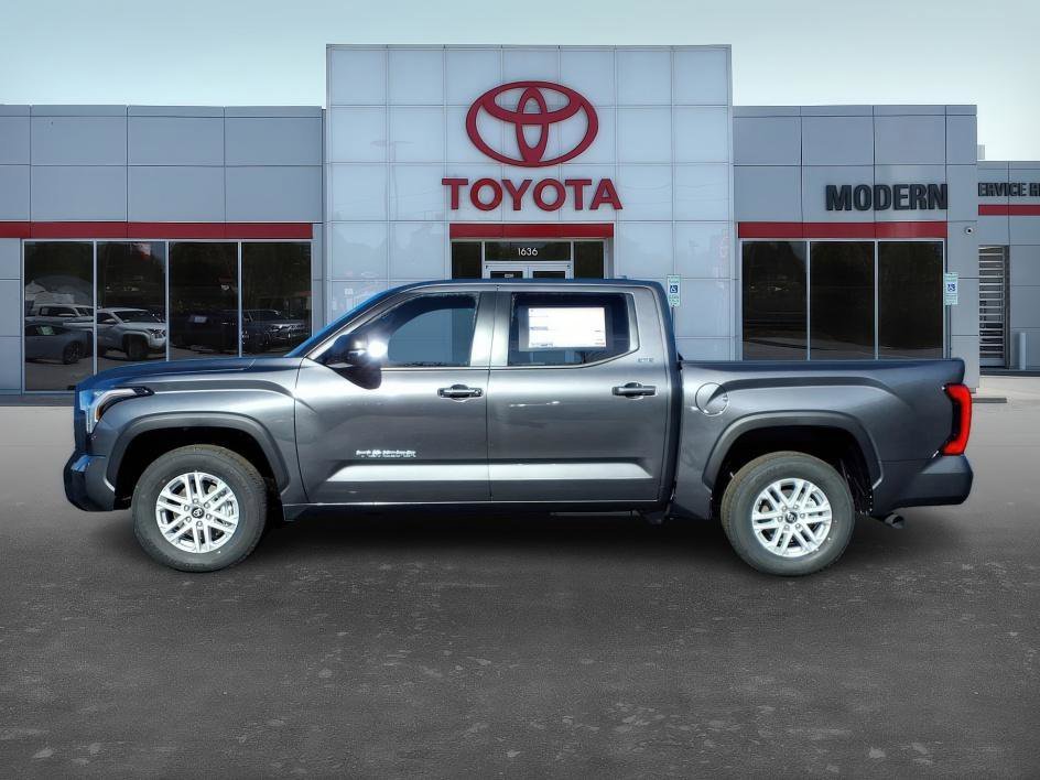 2026 Toyota Tundra SR5 - Photo 3