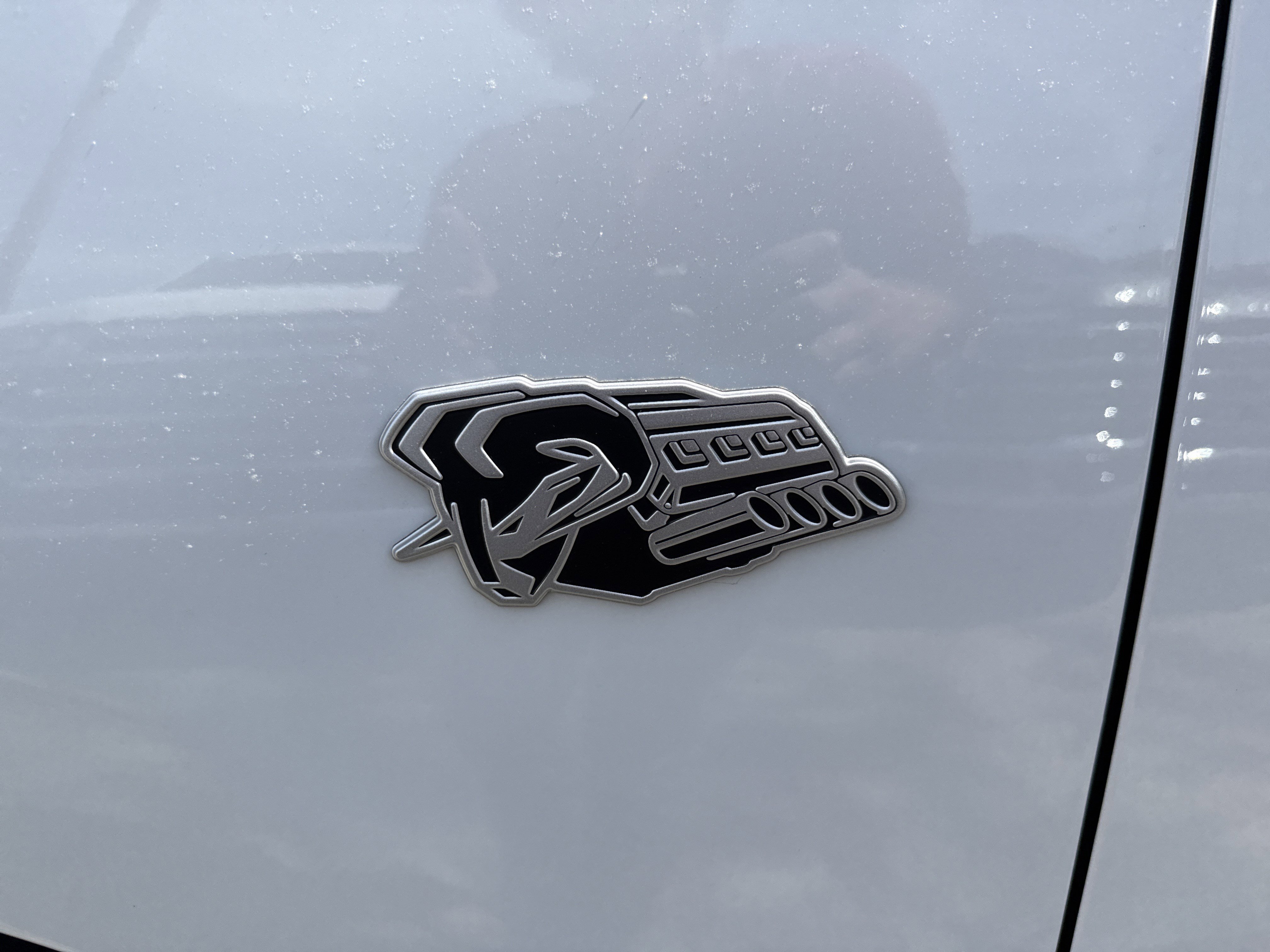 New 2026 Bright White Clear-Coat Exterior Paint RAM Warlock image 12