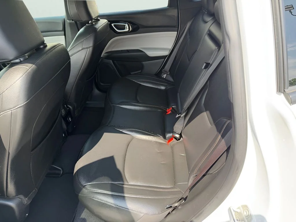 Used 2024 Bright White Clearcoat Jeep Limited image 11