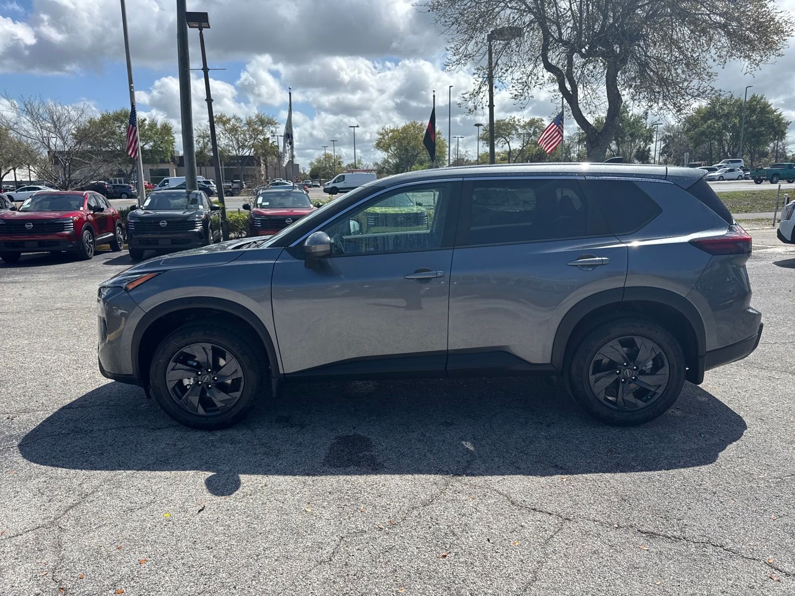 New 2026 Nissan Rogue SV 4D Sport Utility
