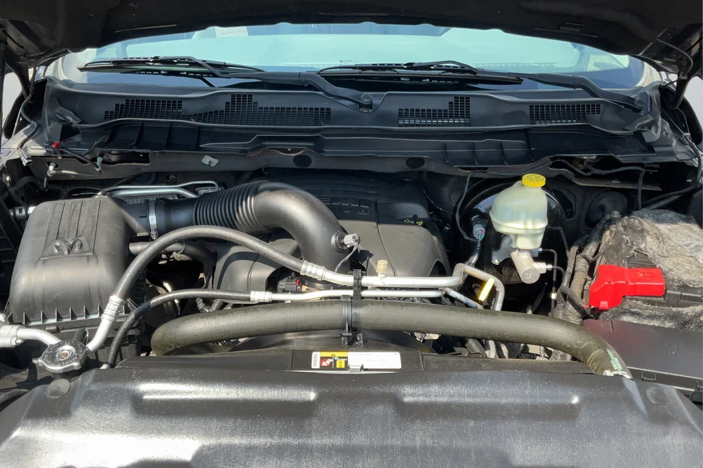Used 2015 Gray Ram Big Horn image 23