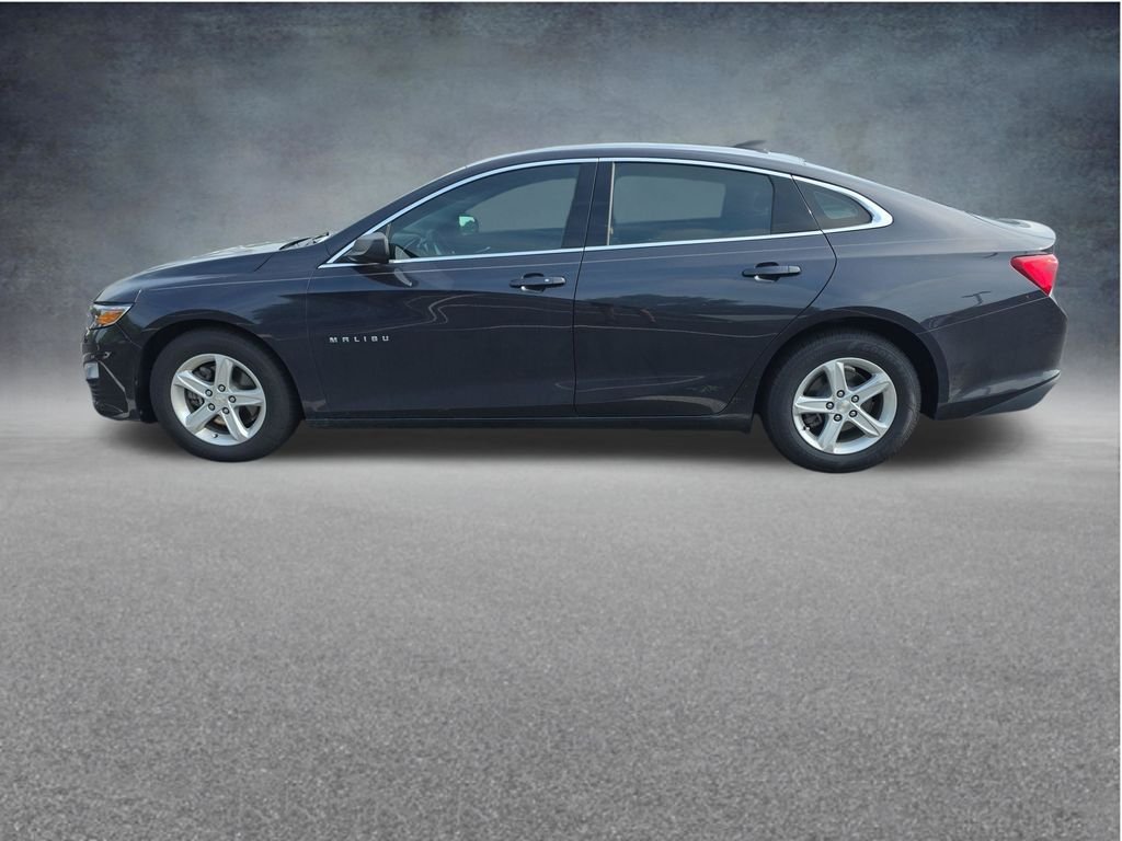 Used 2022 Gray Chevrolet LS image 12