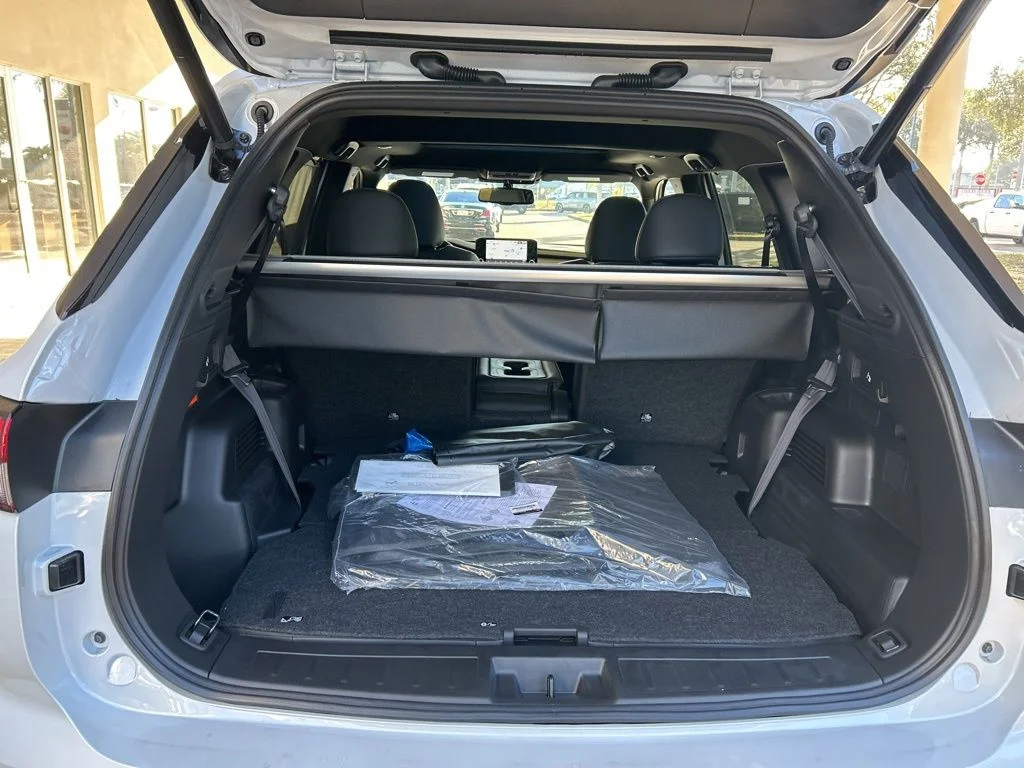 2025 Mitsubishi Outlander Plug-in Hybrid SEL Black Edition - Photo 41
