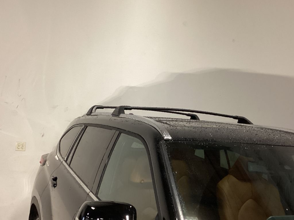 New 2026 Midnight Black Metallic Toyota Hybrid Platinum image 10