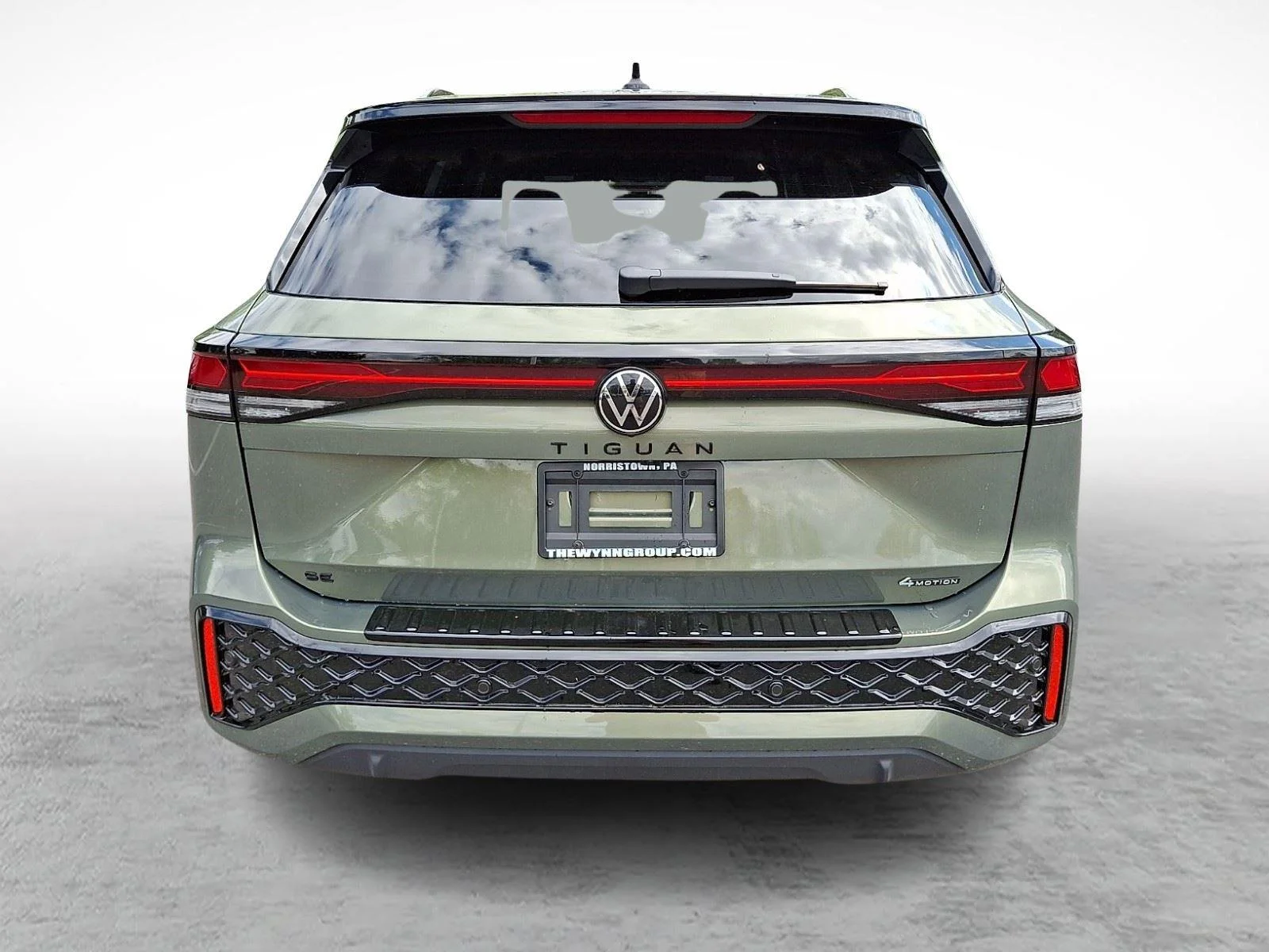 New 2026 X52T/AVAGRNBLKR Volkswagen SE R-Line Black image 5