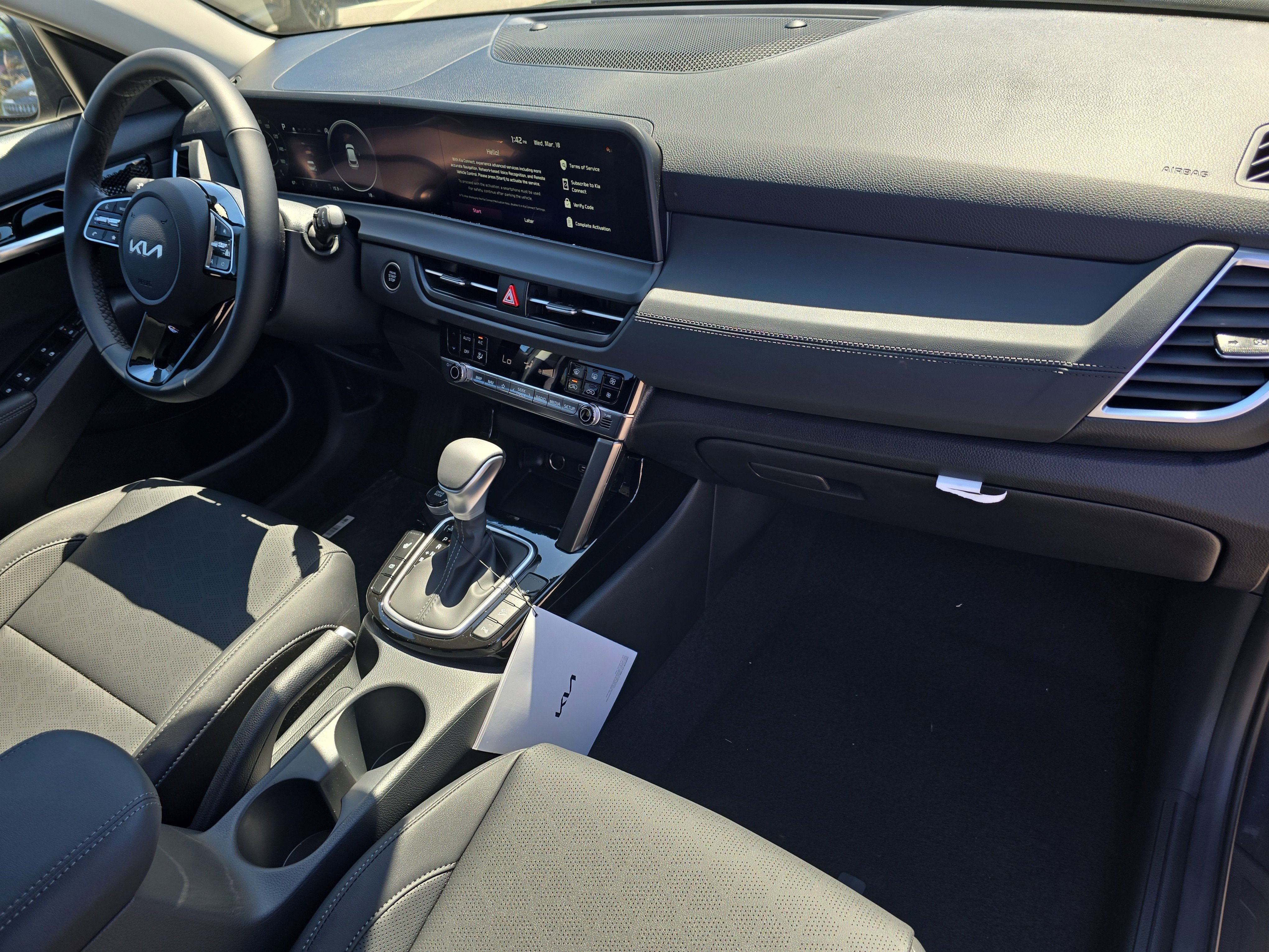 New 2026 Gravity Gray Kia EX image 11