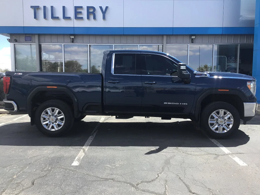 2022 GMC Sierra 4WD Double Cab Standard Box SLE's photo