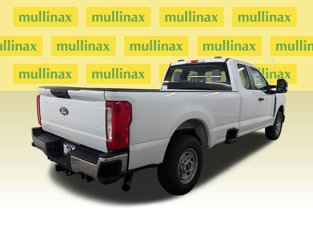 New 2027 White Ford XL image 3