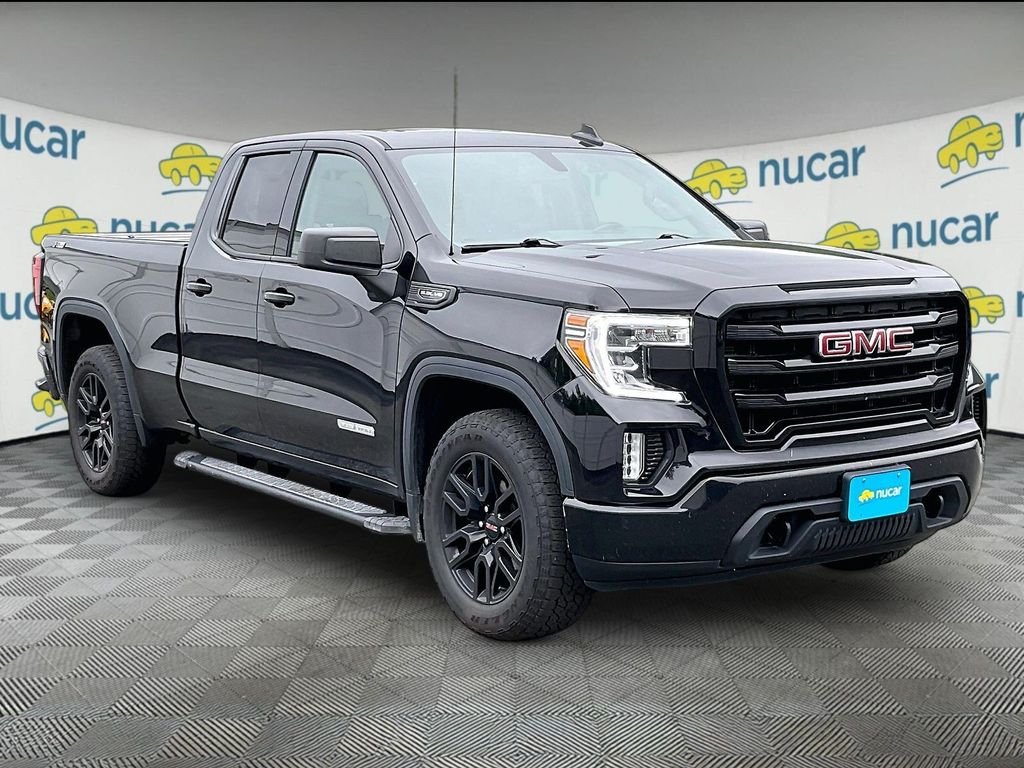 Used 2021 Onyx Black GMC Elevation image 1
