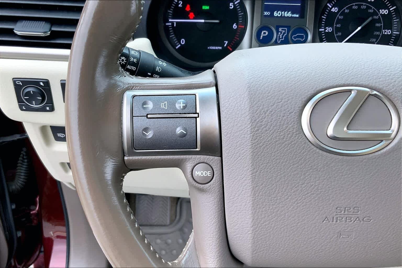 Used 2016 Claret Mica Lexus  image 23