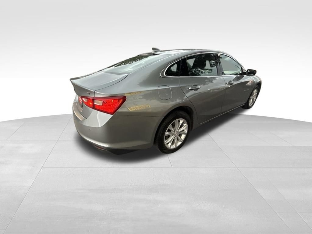 Used 2024 Gray Chevrolet LT image 5