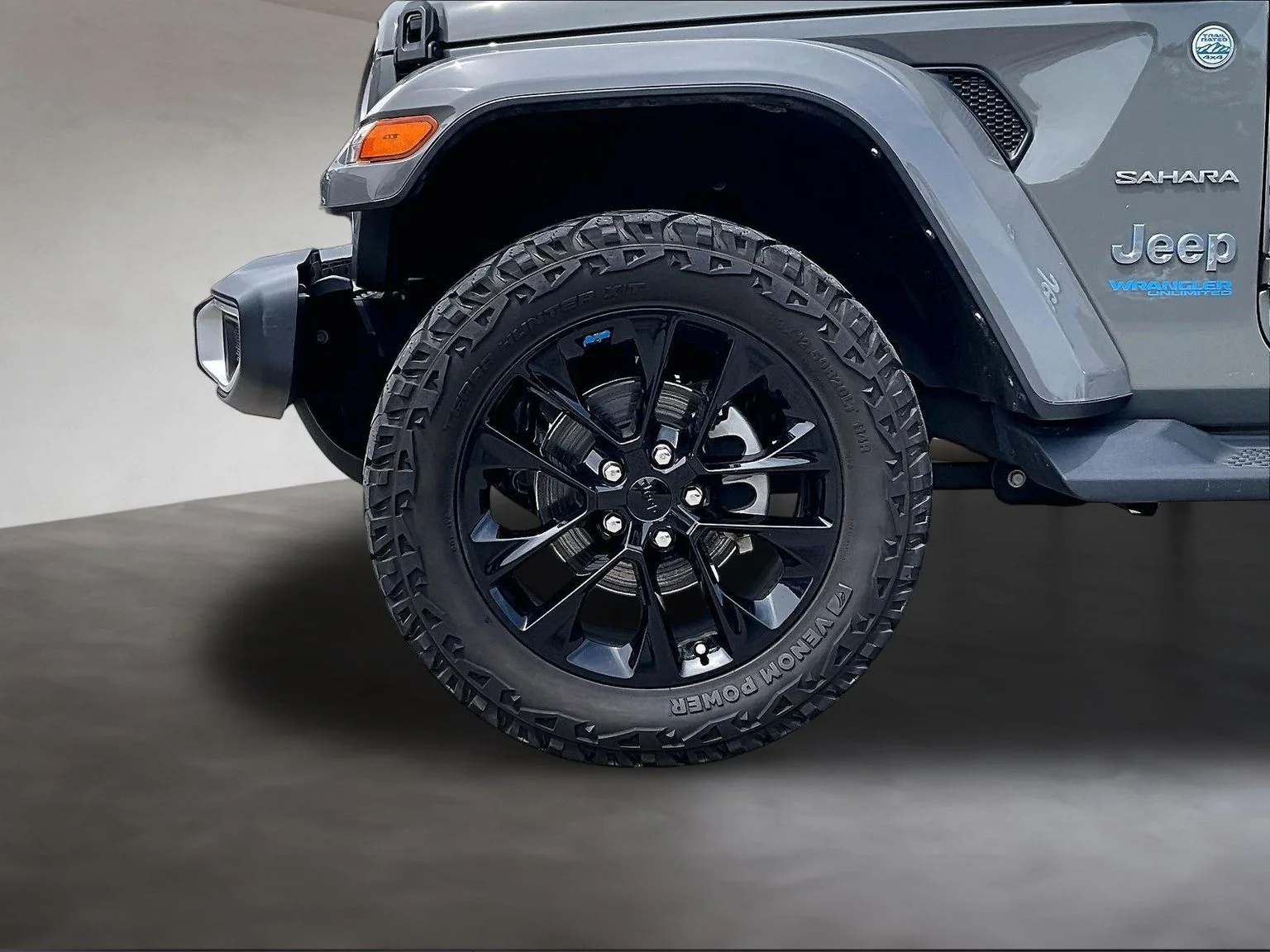 Used 2022 Gray Jeep Unlimited Sahara 4xe image 10