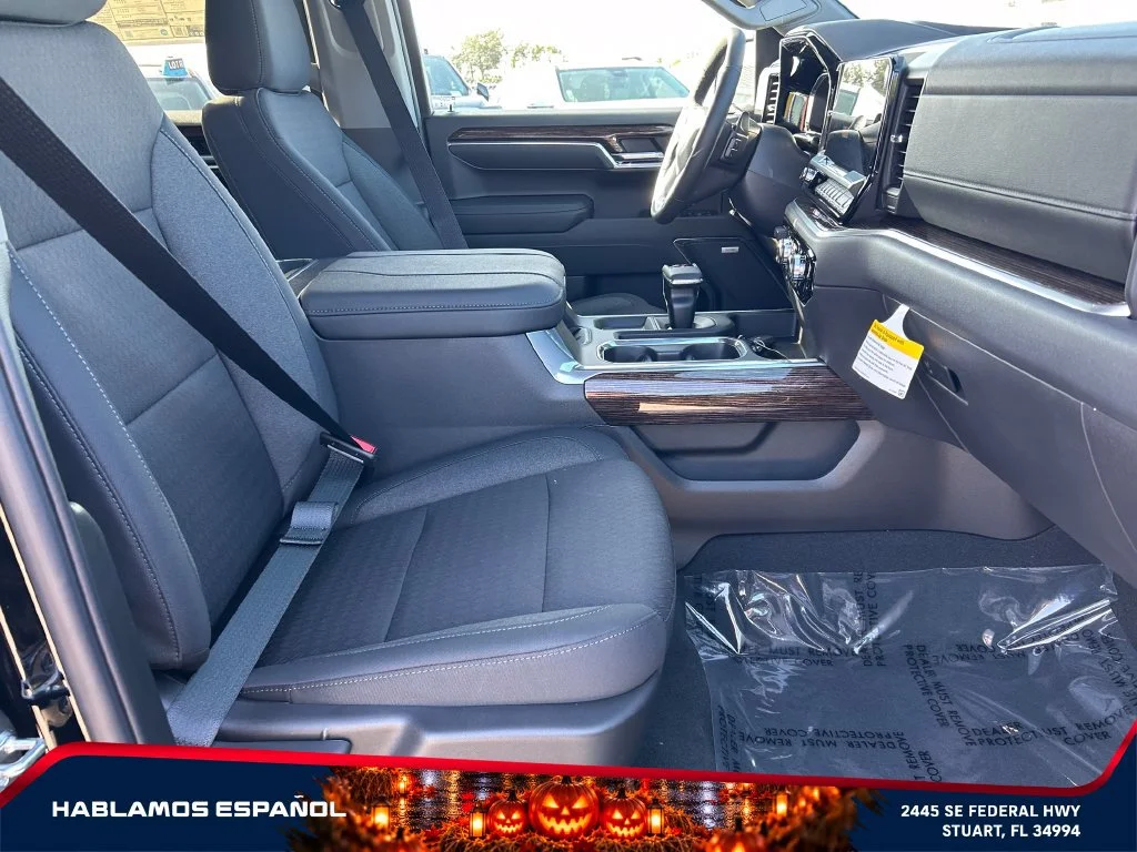 New 2026 Onyx Black GMC Elevation image 19