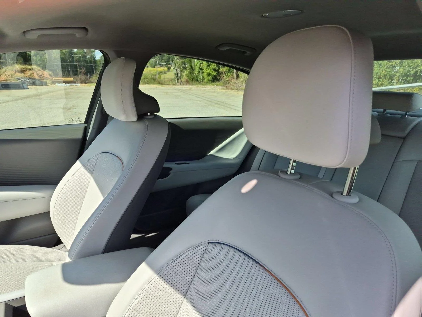 Used 2024 Serenity White Hyundai SEL image 17