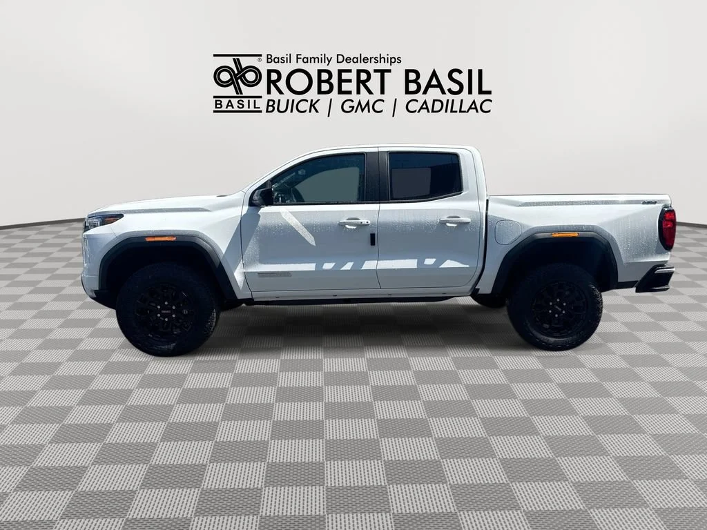 New 2026 Summit White GMC Elevation image 5