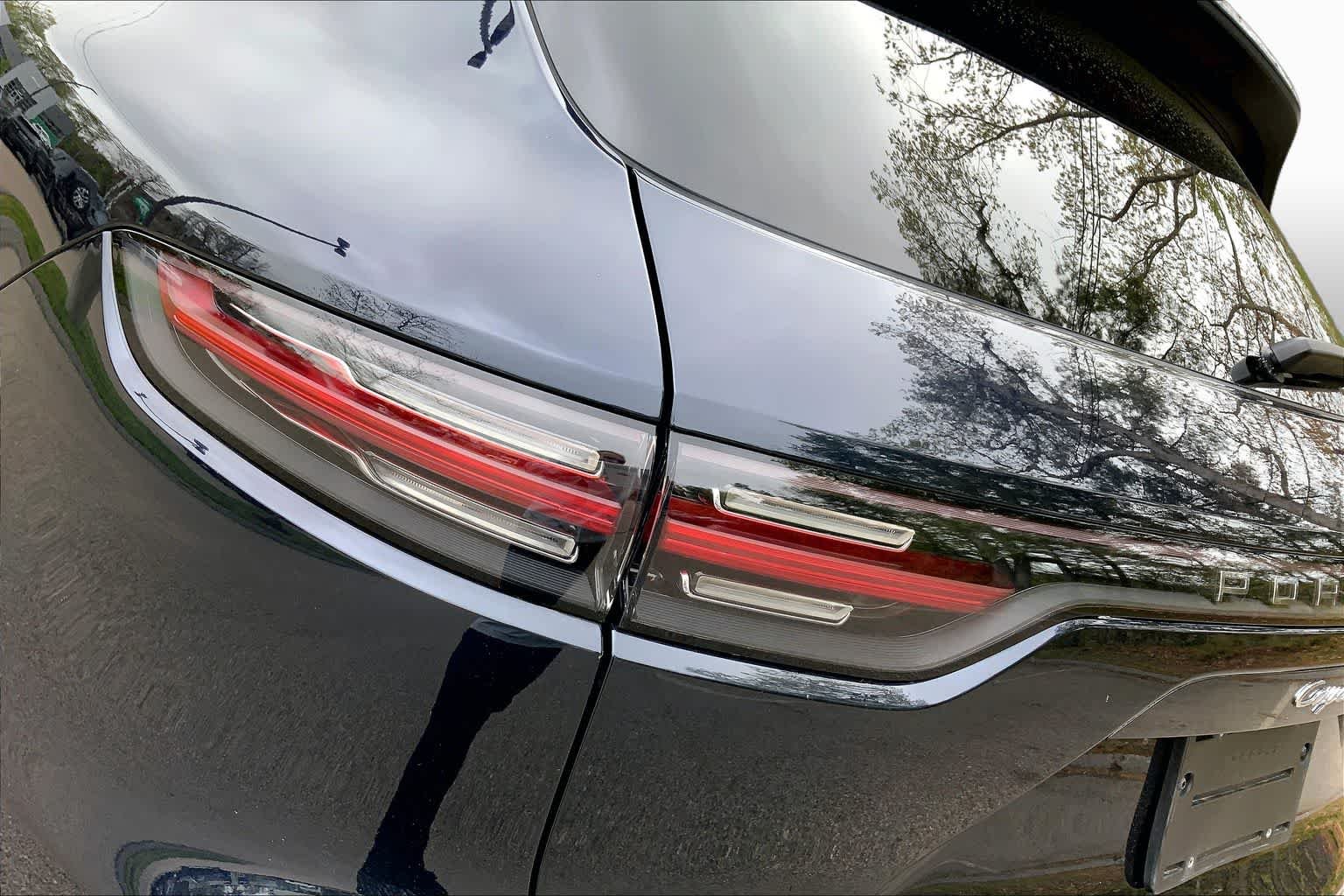 2022 Porsche Cayenne Base - Photo 26