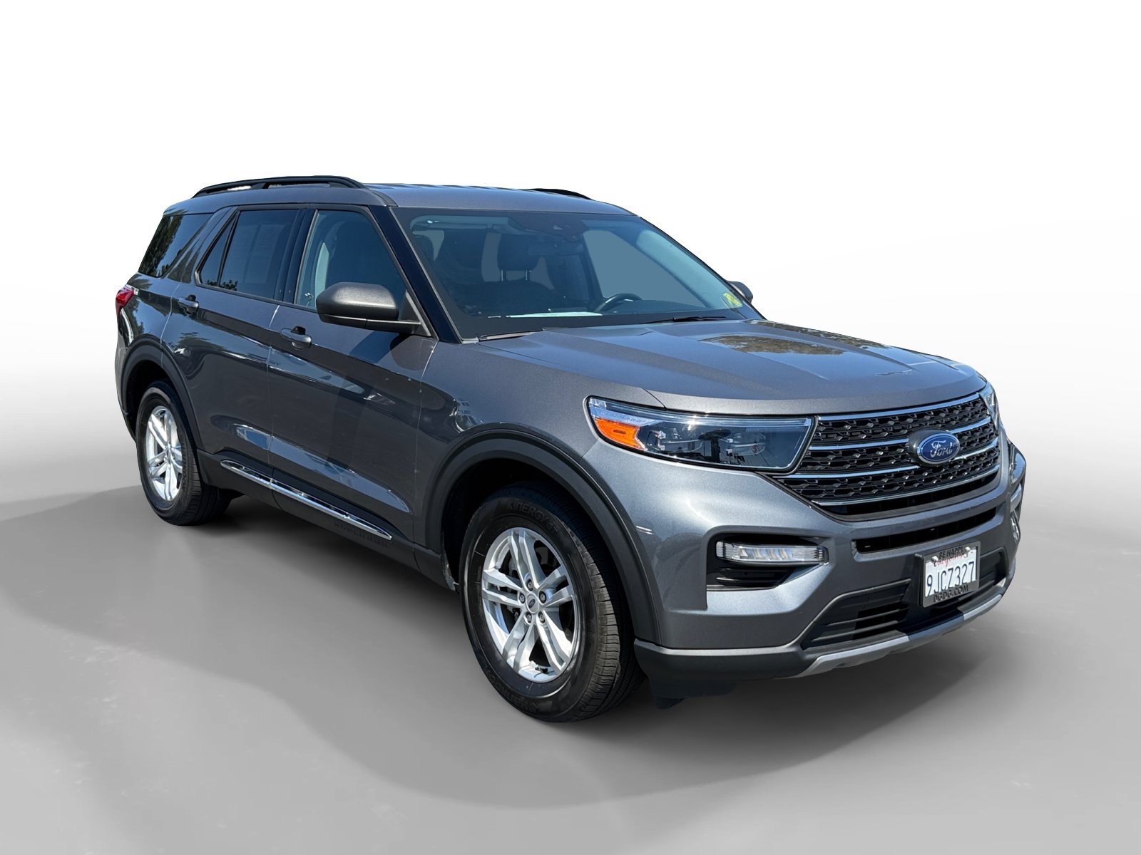 Certified Used 2023 Gray Metallic Ford XLT image 7