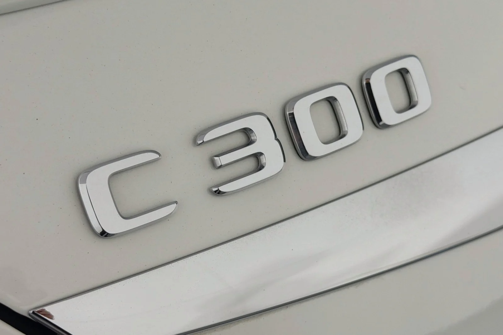 Used 2020 Polar White Mercedes-Benz C 300 image 9