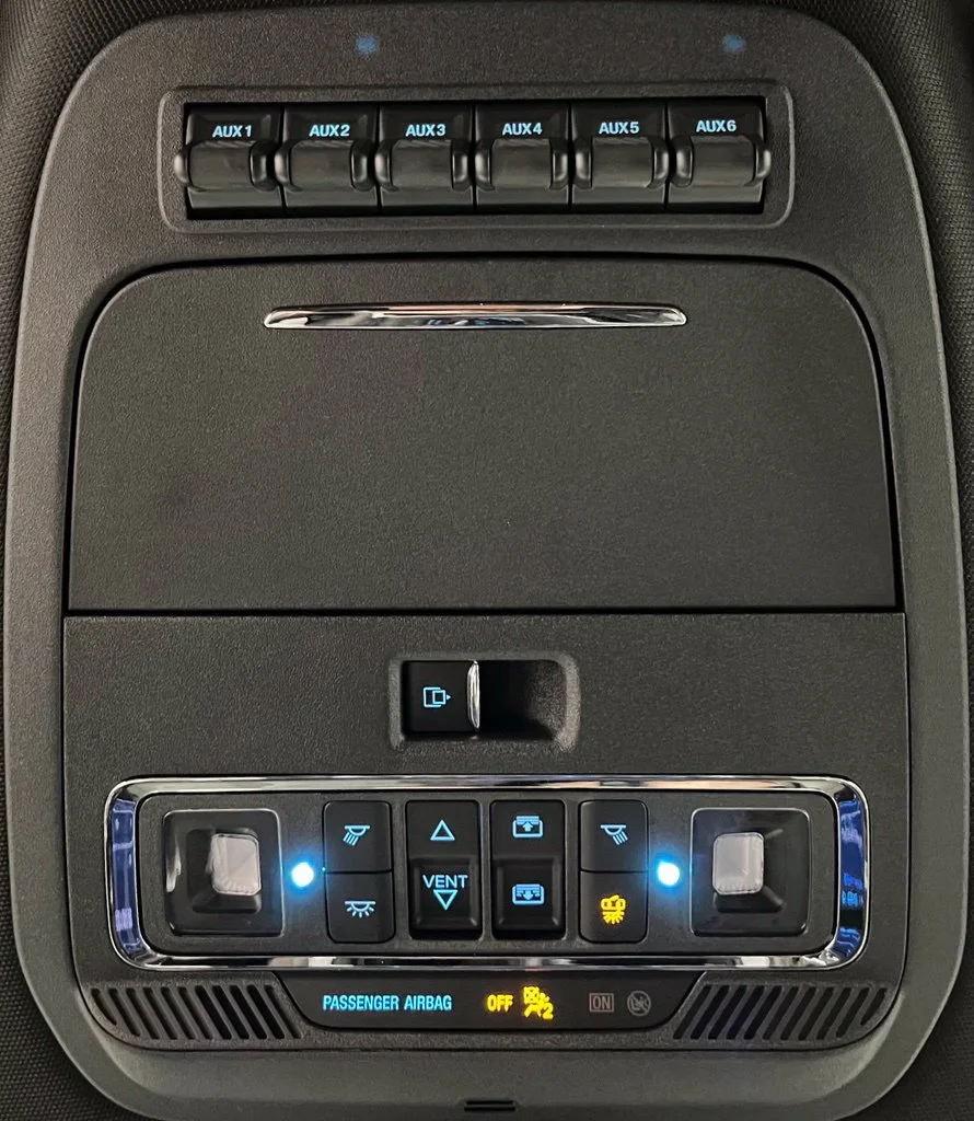 Used 2024 White Ford Platinum image 42