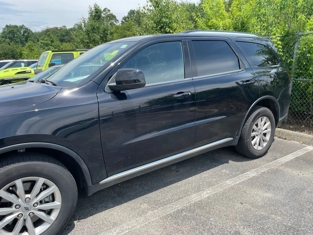 Used 2024 Black Dodge SXT image 16