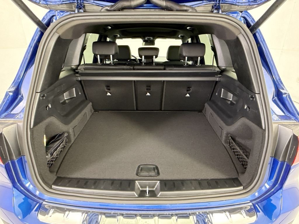 New 2026 Starling Blue Metallic Mercedes-Benz GLB 250 image 26