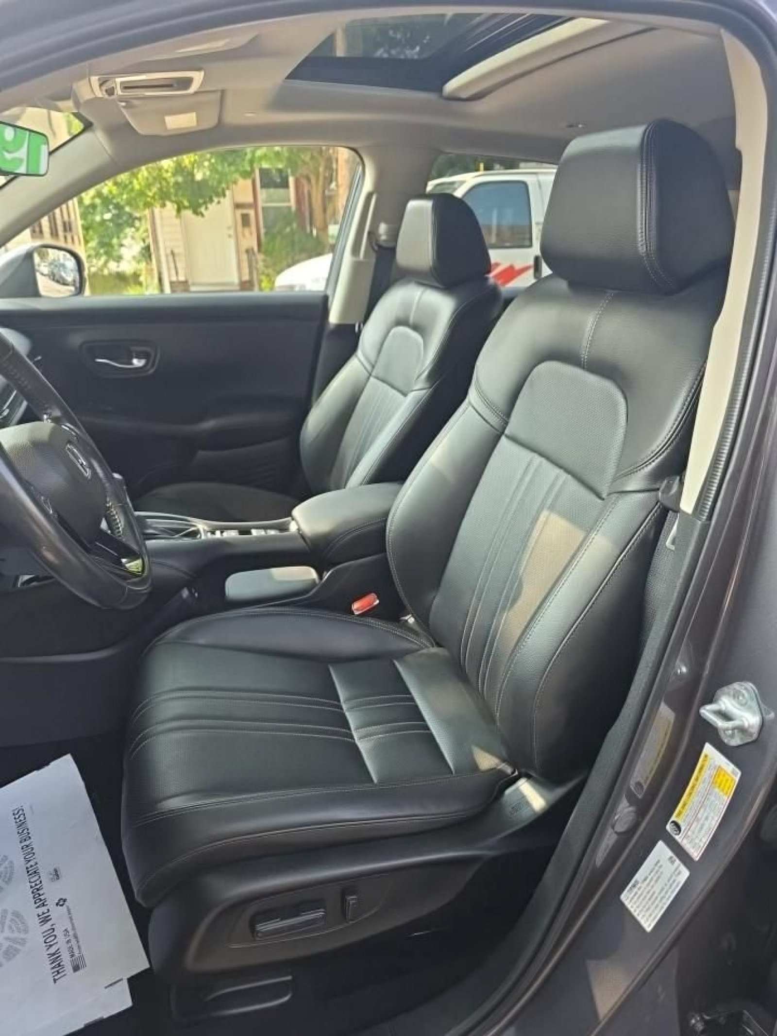 Certified Used 2024 Modern Steel Metallic Honda EX-L image 9