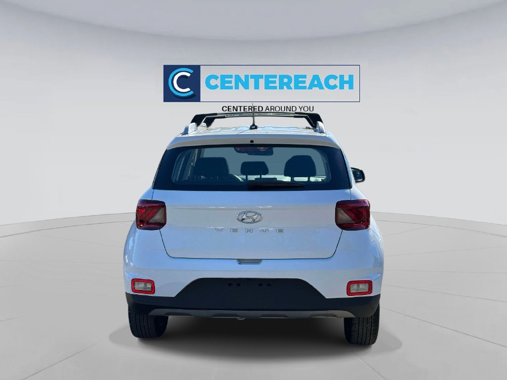 Certified Used 2024 Lunar White Hyundai SEL image 7