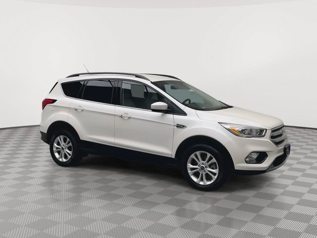 Used 2019 White Platinum Metallic Tri-Coat Ford SEL image 39