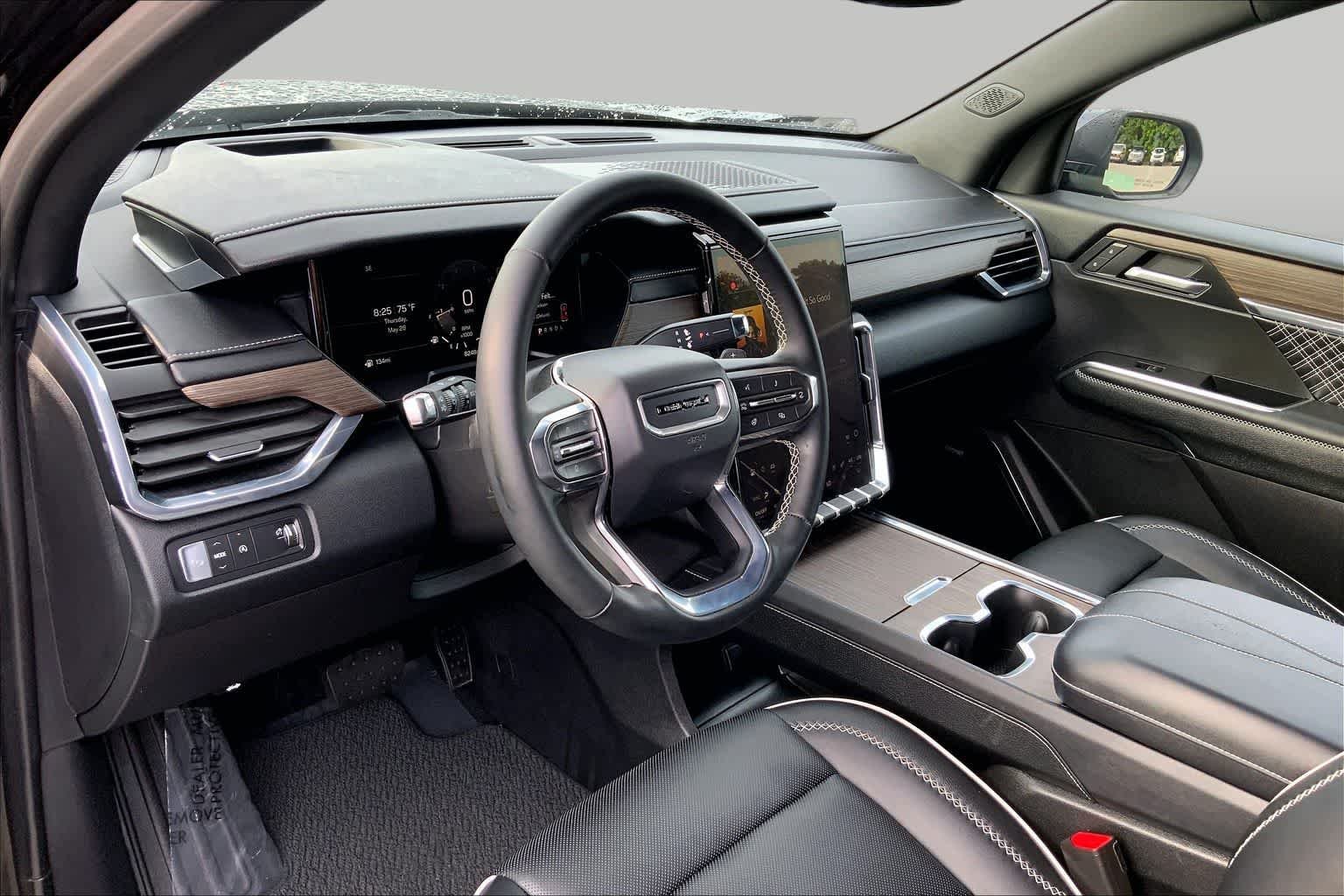Used 2025 Ebony Twilight Metallic GMC FWD Denali image 17