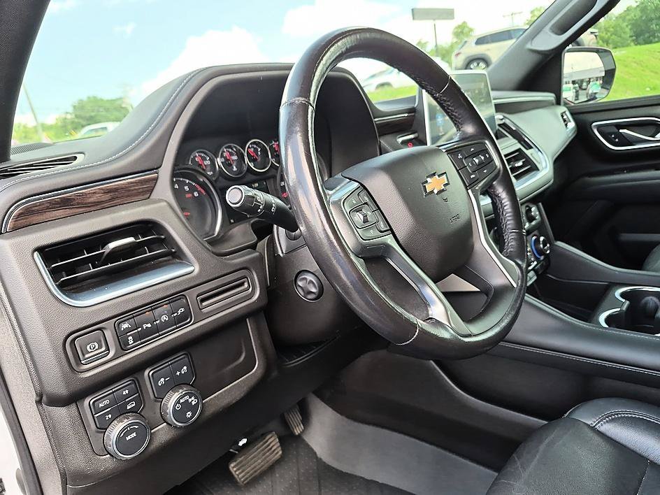 Used 2021 Summit White Chevrolet LT image 16