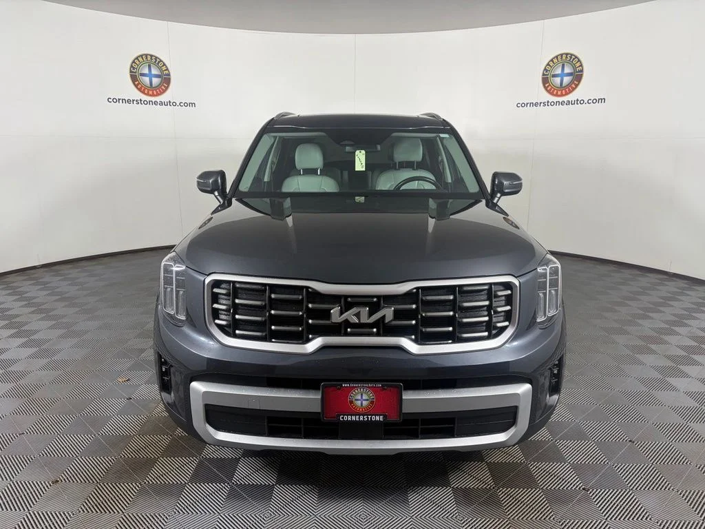 Used 2024 Gray Kia S image 17
